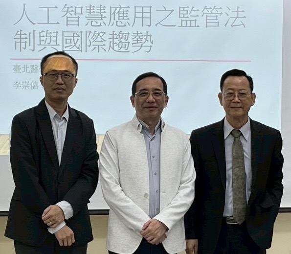 1141121李崇僖院長與陳明燦院長林木興老師合影